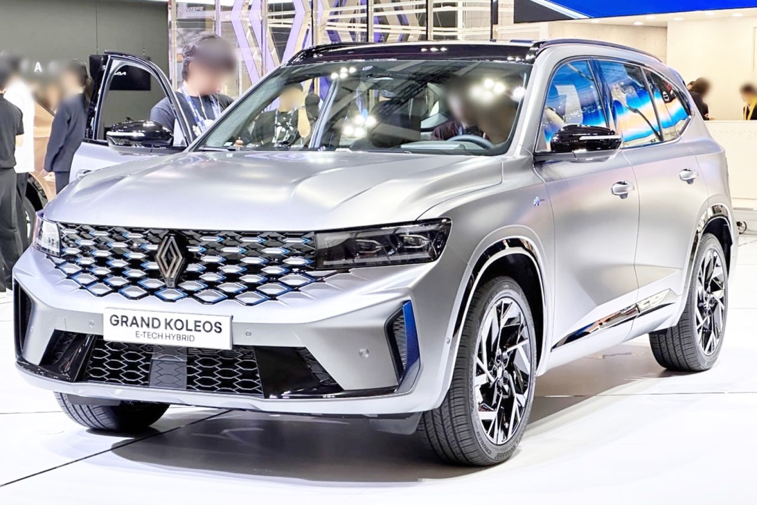 Renault Grand Koleos: conheça o SUV com tecnologia híbrida chinesa