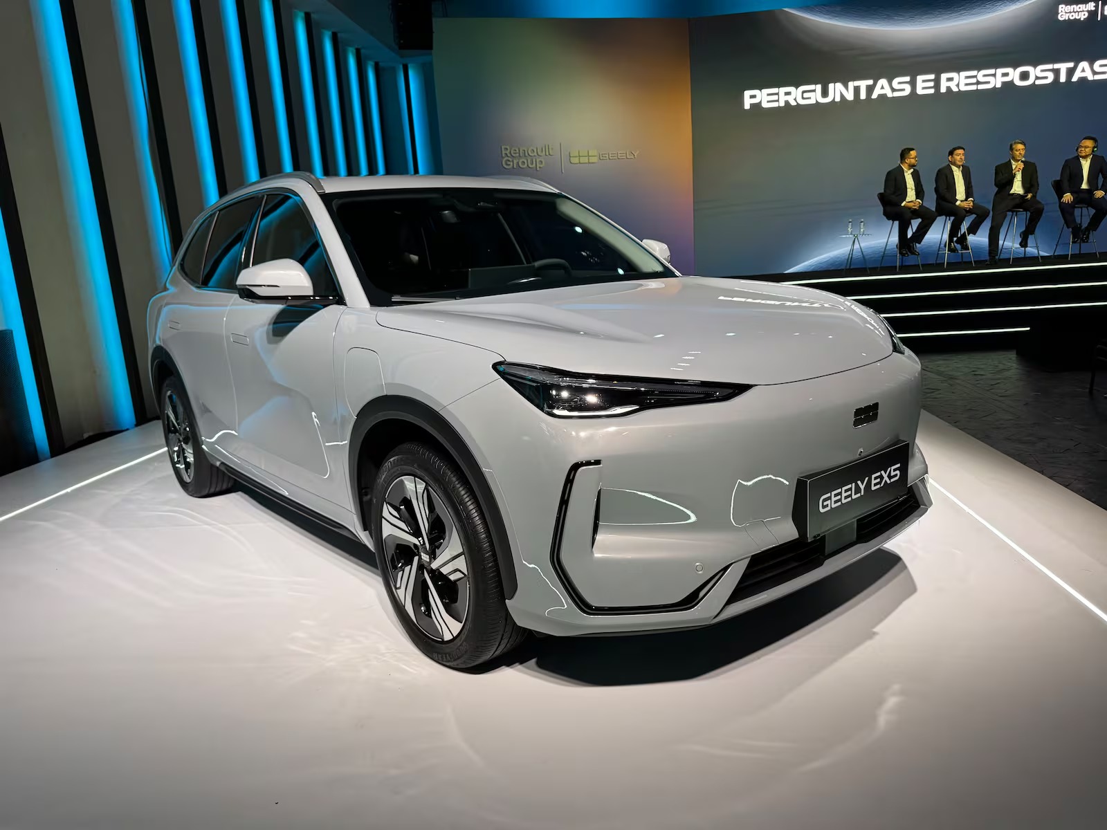 Geely EX5: SUV elétrico que será vendido pela Renault já está no Brasil