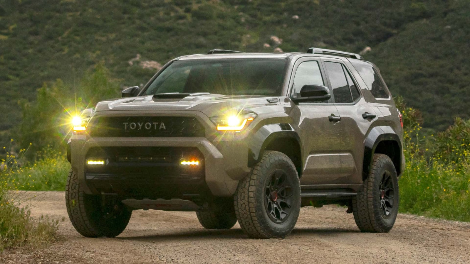 Toyota pode lançar novo SUV híbrido beneficiado por “IPI verde”