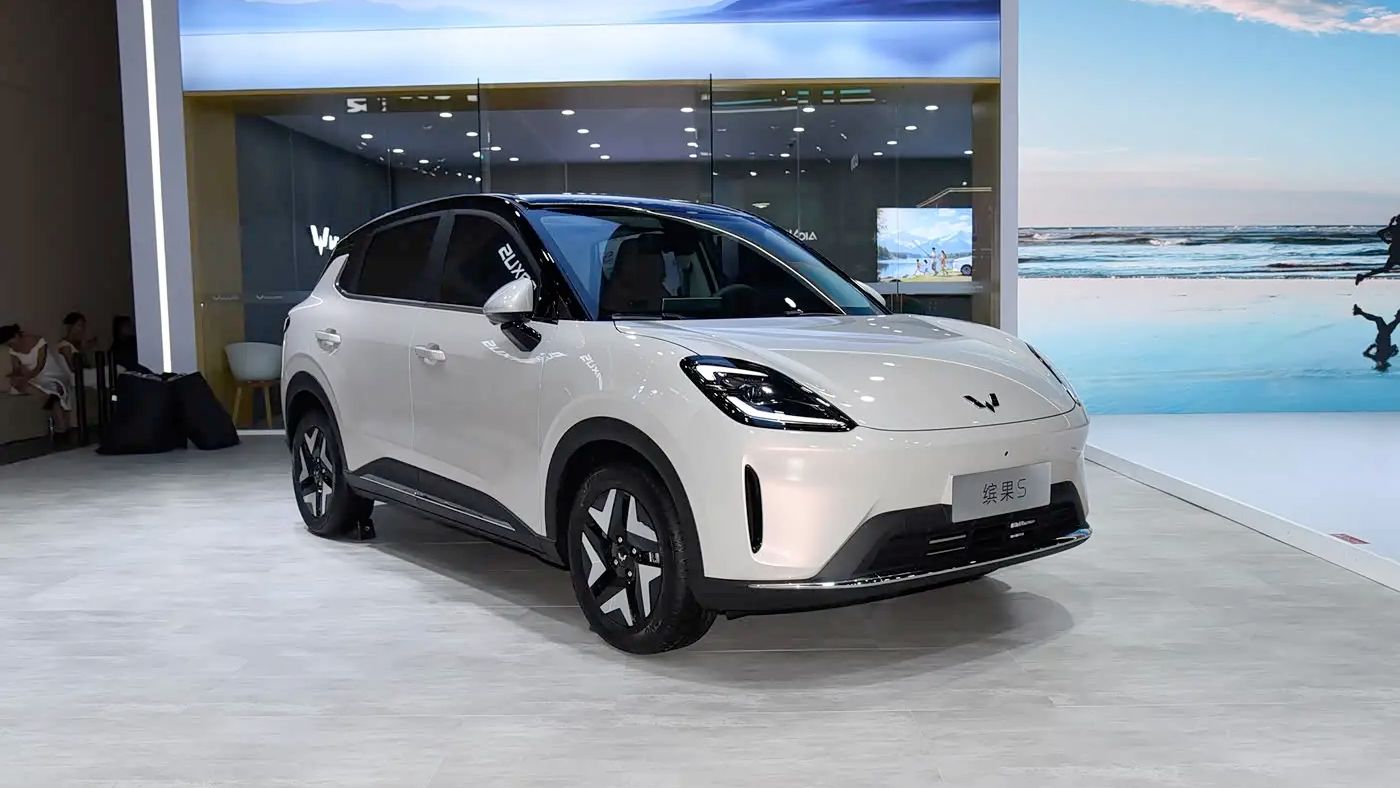GM lança elétrico barato por menos de R$ 60 mil na China